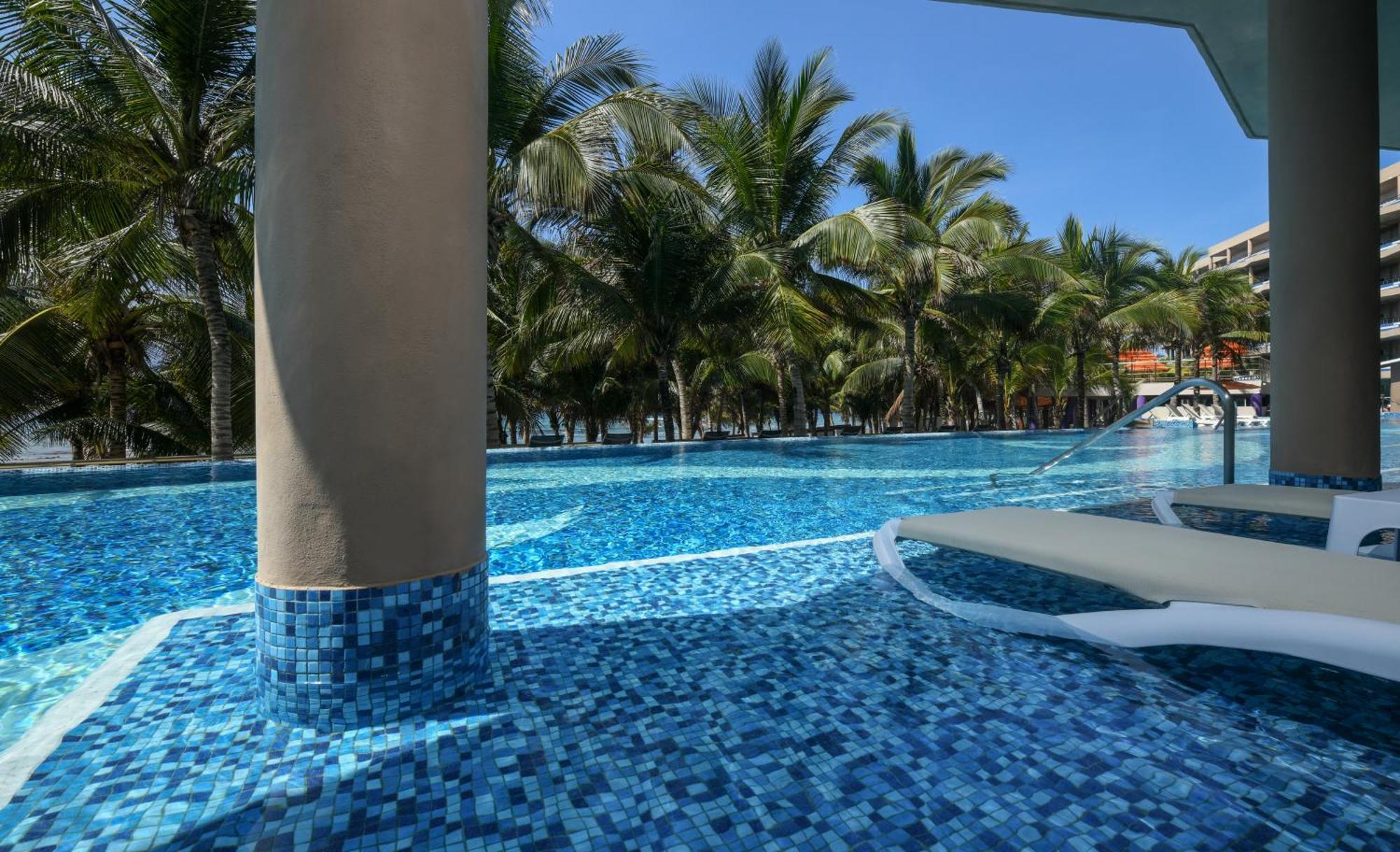 El Dorado Seaside Suites Catamaran, Cenote & More Inclusive (Adults Only) Xpu Há Eksteriør billede
